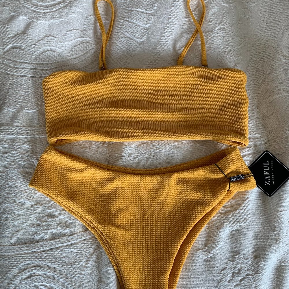 Zaful High-waisted and Bandeau top Bikini
